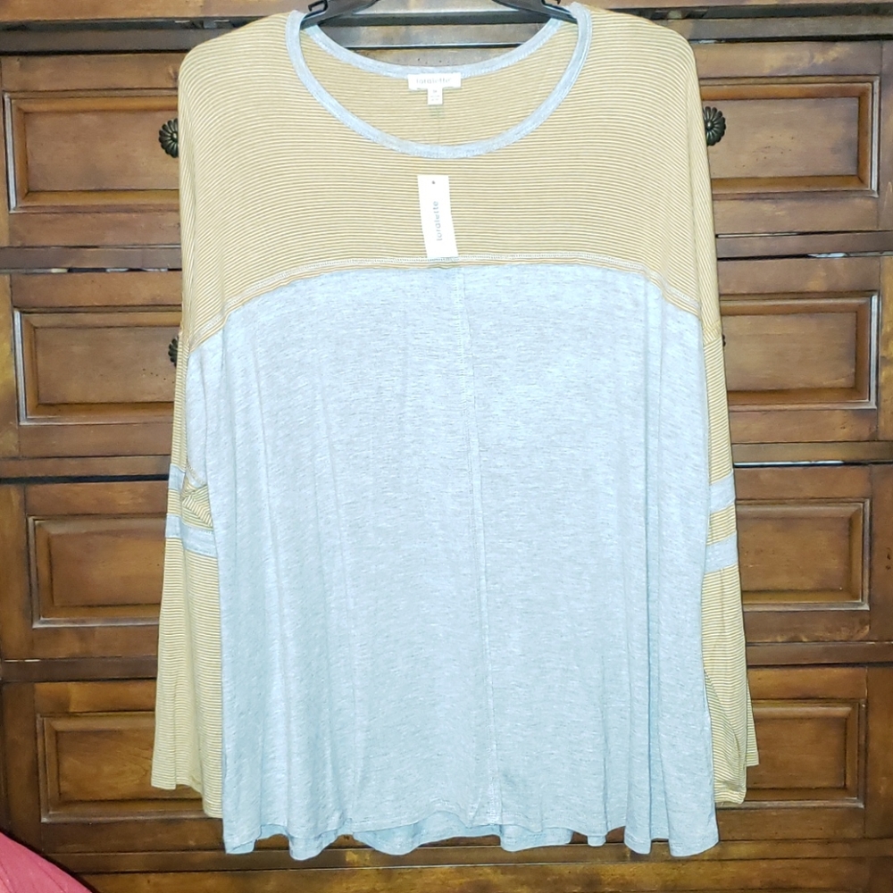 New w/tags 3XL "Loralette Jersey Tshirt